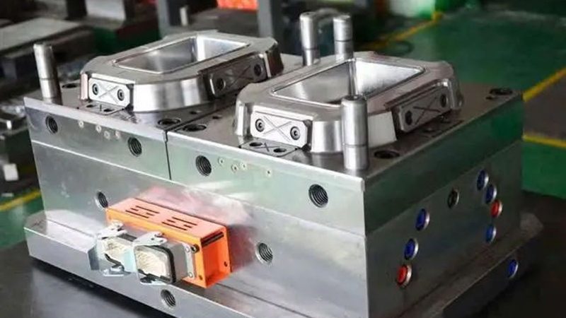 精密模具滑块：揭秘常用材料参数与选型逻辑