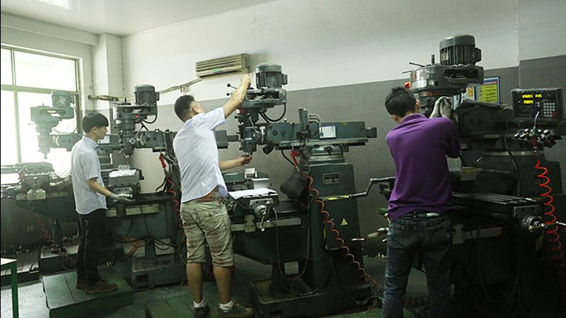 吹塑模具格局重塑：2025年值得关注的十大品牌